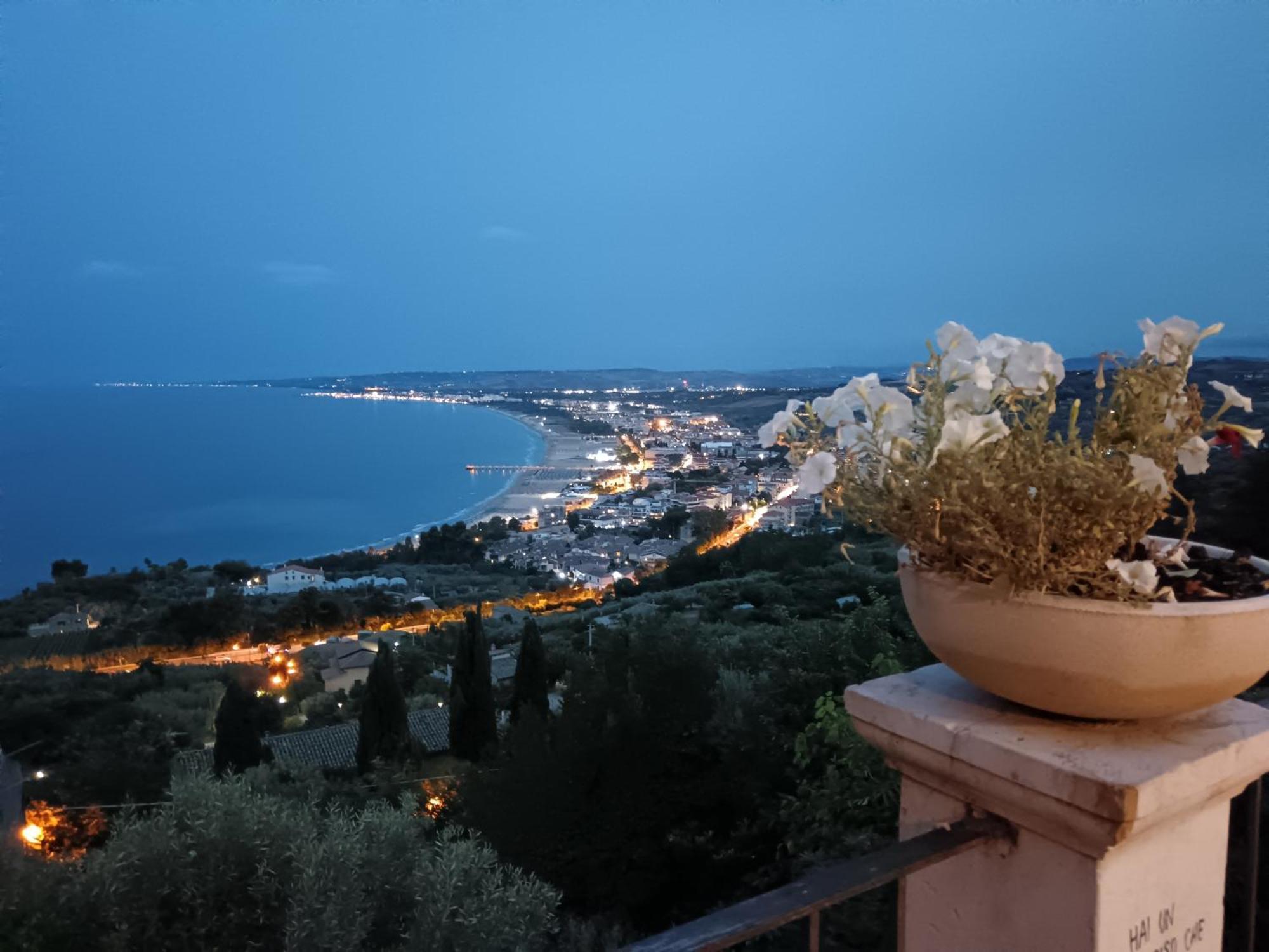 Casa Vacanze Stella Maris Vasto Marina Centro Экстерьер фото
